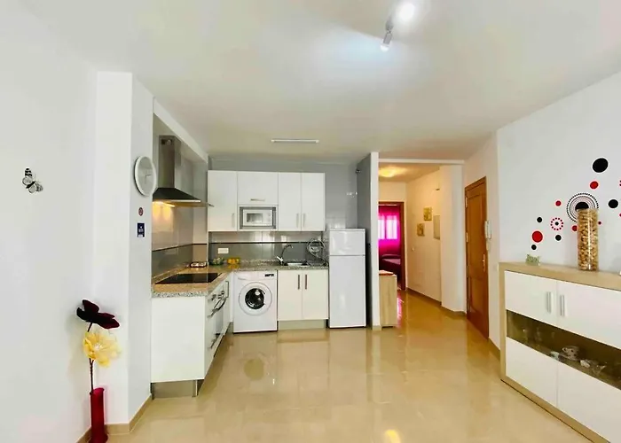 “smile Nerja” Chic With Wifi, 4 Guests Apartmán *