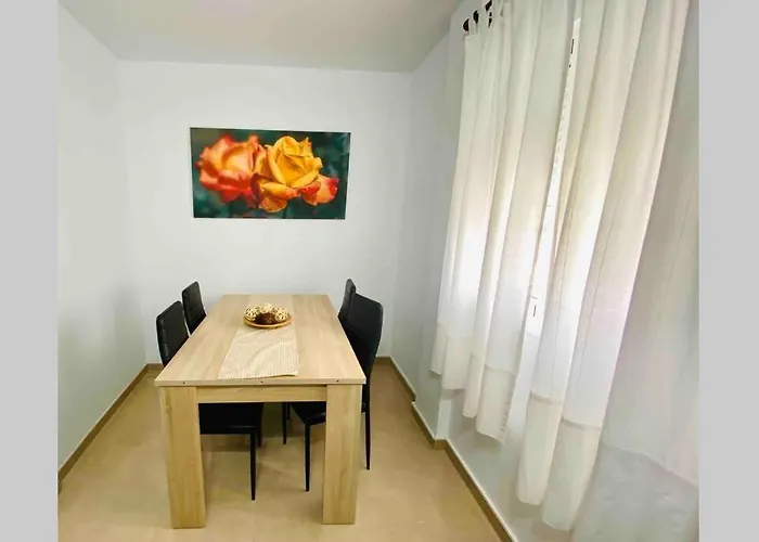 “smile Nerja” Chic With Wifi, 4 Guests Apartmán *