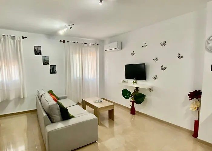 “smile Nerja” Chic With Wifi, 4 Guests Apartmán *